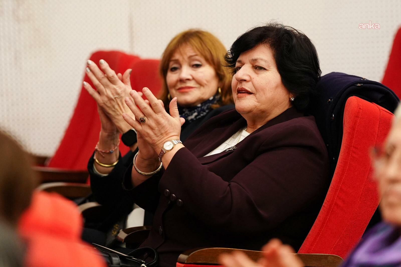 Kadın Belediye Başkanları Manisa’da Bir Araya Geldi (1)