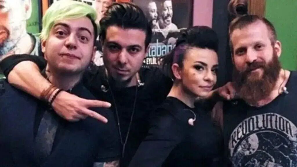 Model grubu dağılma nedenini ilk kez açıkladı-1