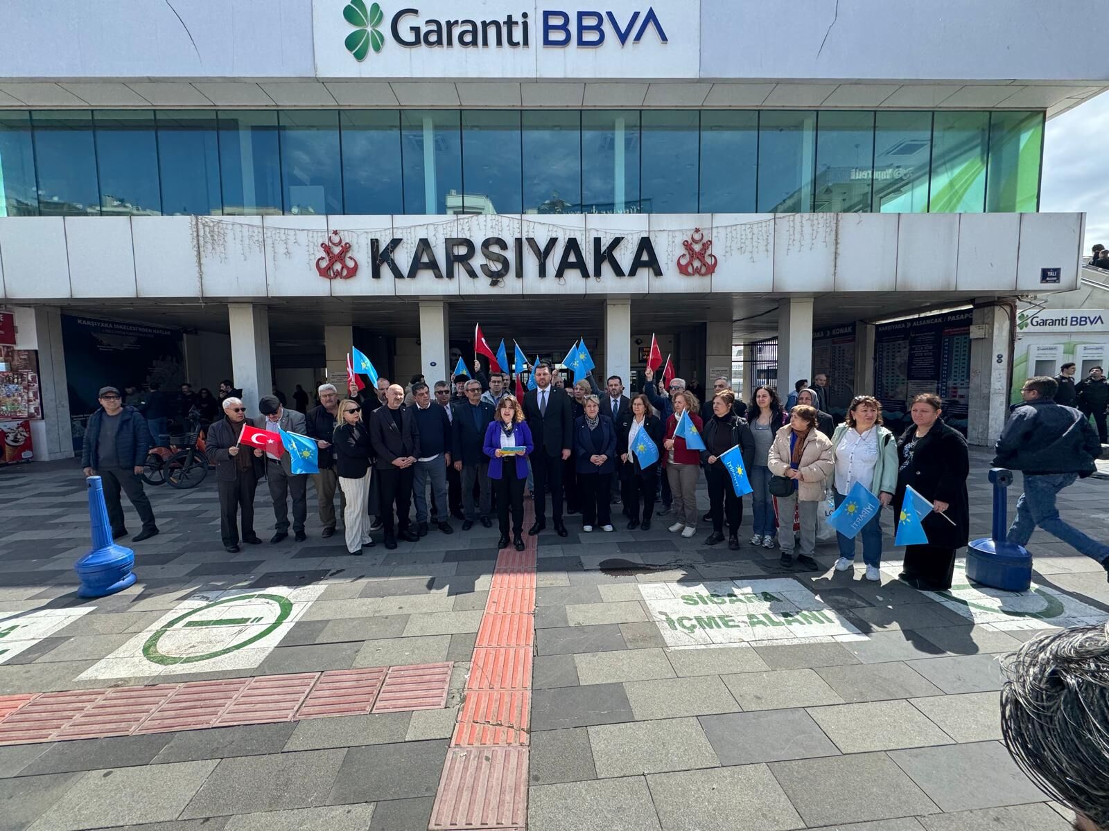 İYİ Parti’den tepki: Karşıyaka ve Konak iskeleleri halkındır, özelleştirilemez!-2