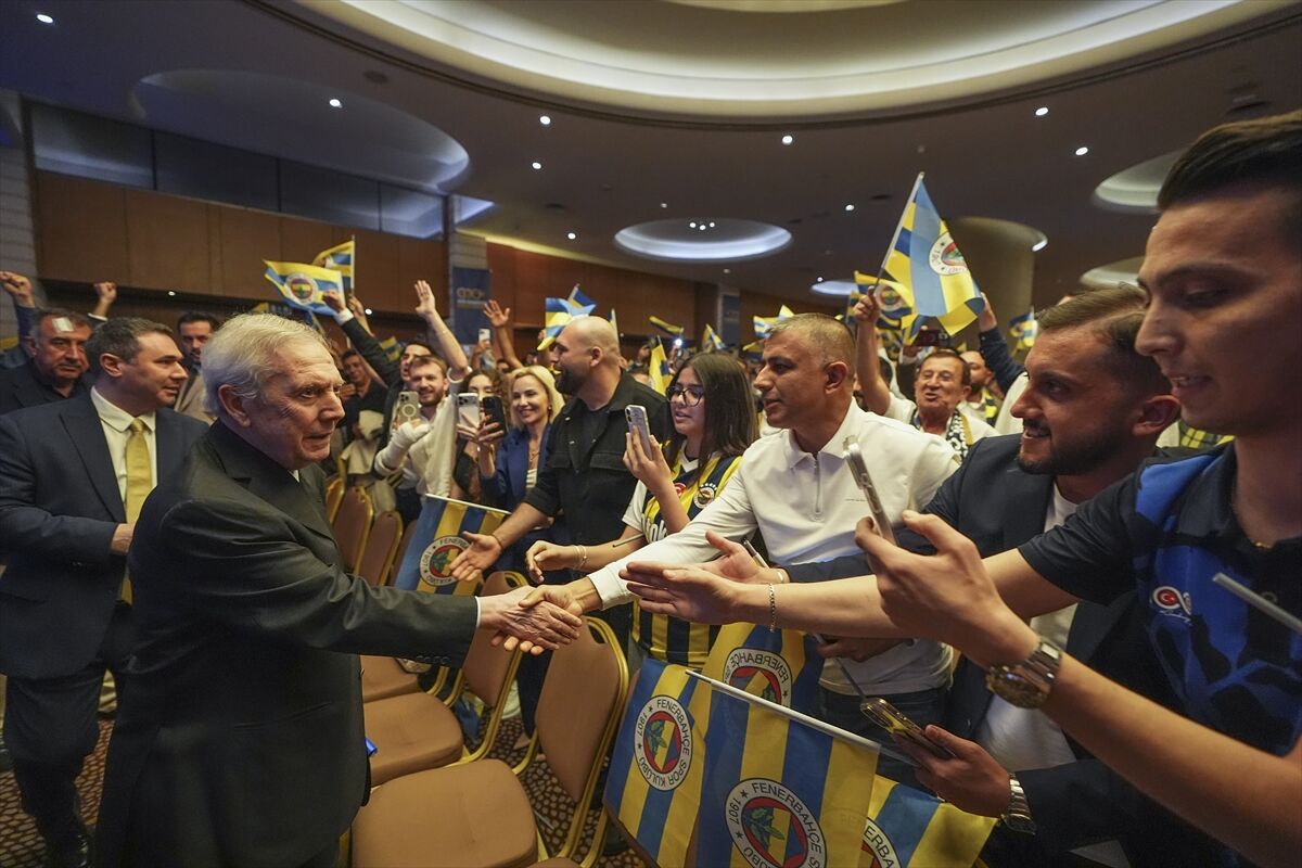 Aziz Yıldırım2
