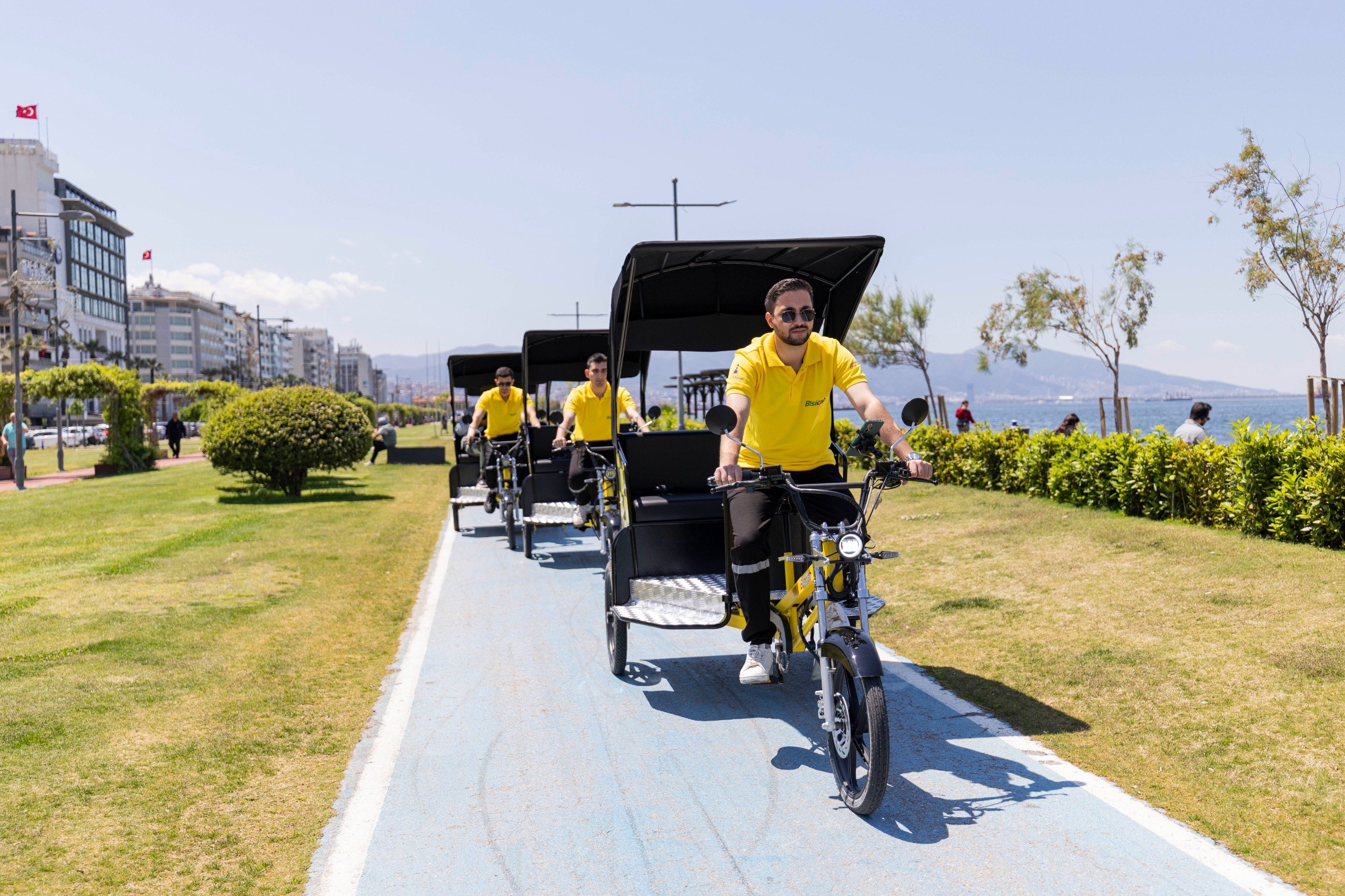 Tuk tuk’a benzetilerek tepki çekmişti: İzmir Büyükşehir bisiklet taksi projesini hayata geçiriyor-1