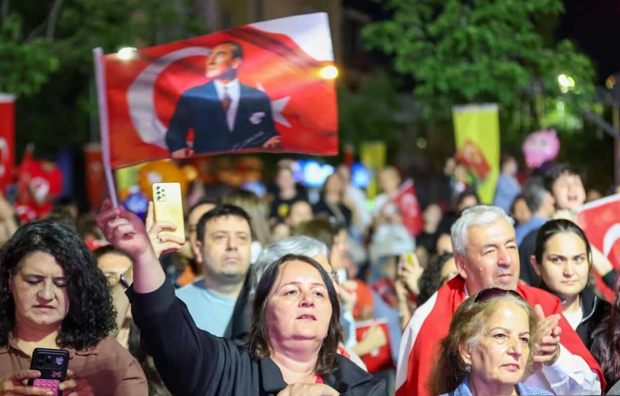 Buca Belediye 19 Mayıs (3)