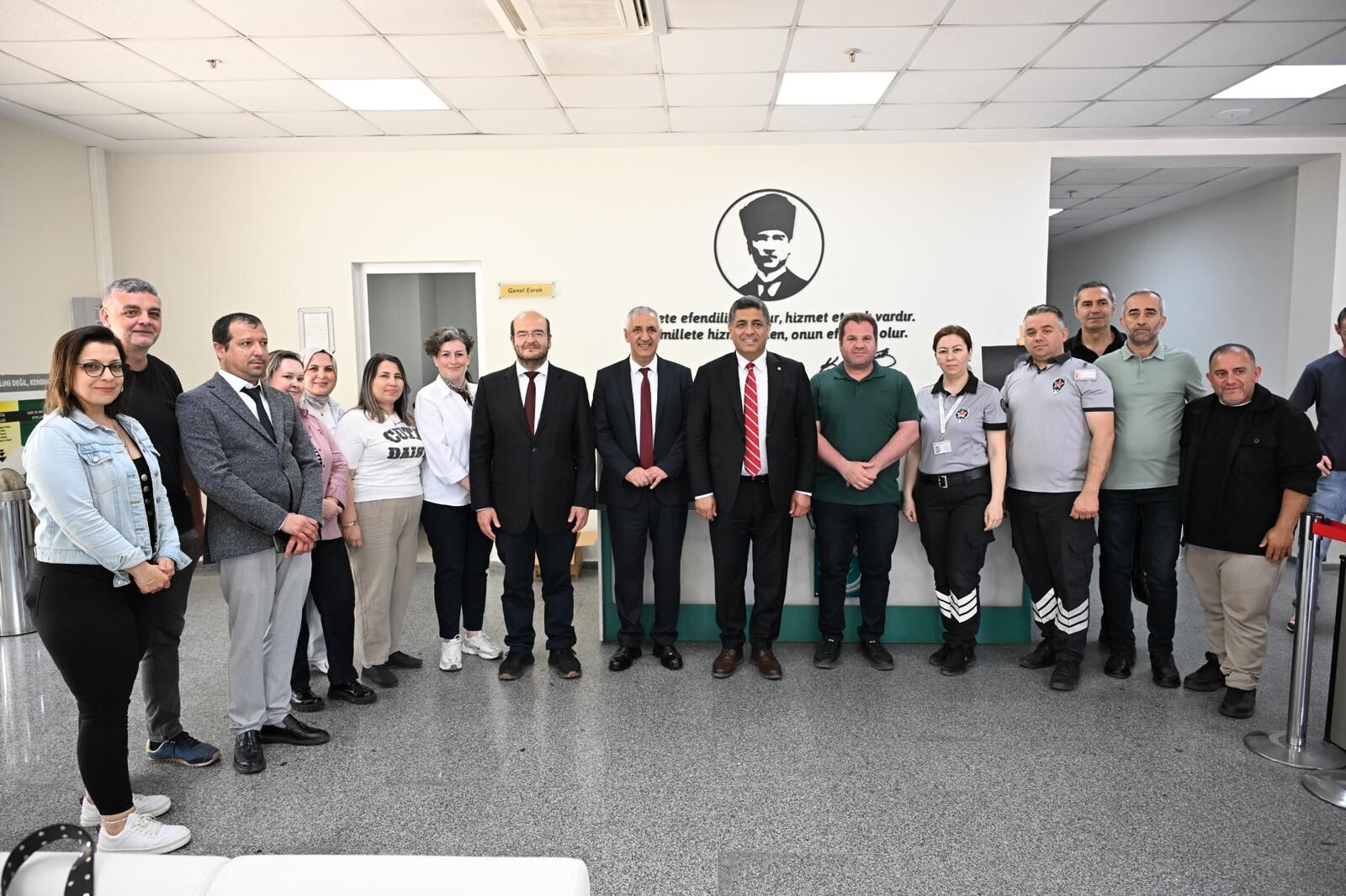 Büyükşehir Yönetiminden Personele Bayram Ziyareti (25)