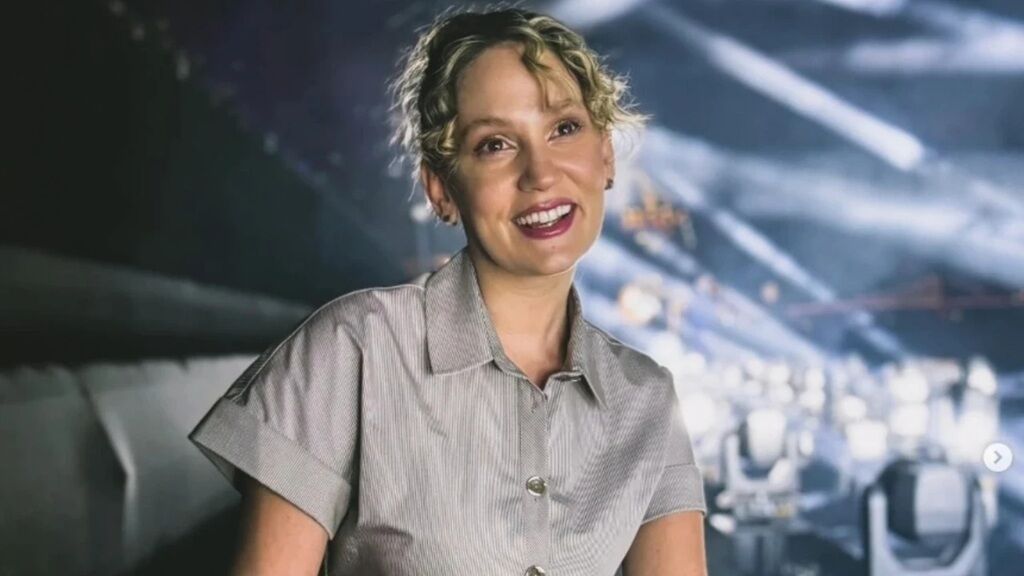 Farah Zeynep Abdullah sevenlerini korkuttu: Vücudundaki morlukları paylaştı-1