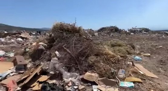 İzmir’de ormanlık alana atık döküldü iddiası: Yurttaşlardan belediye başkanlarına çağrı!-4