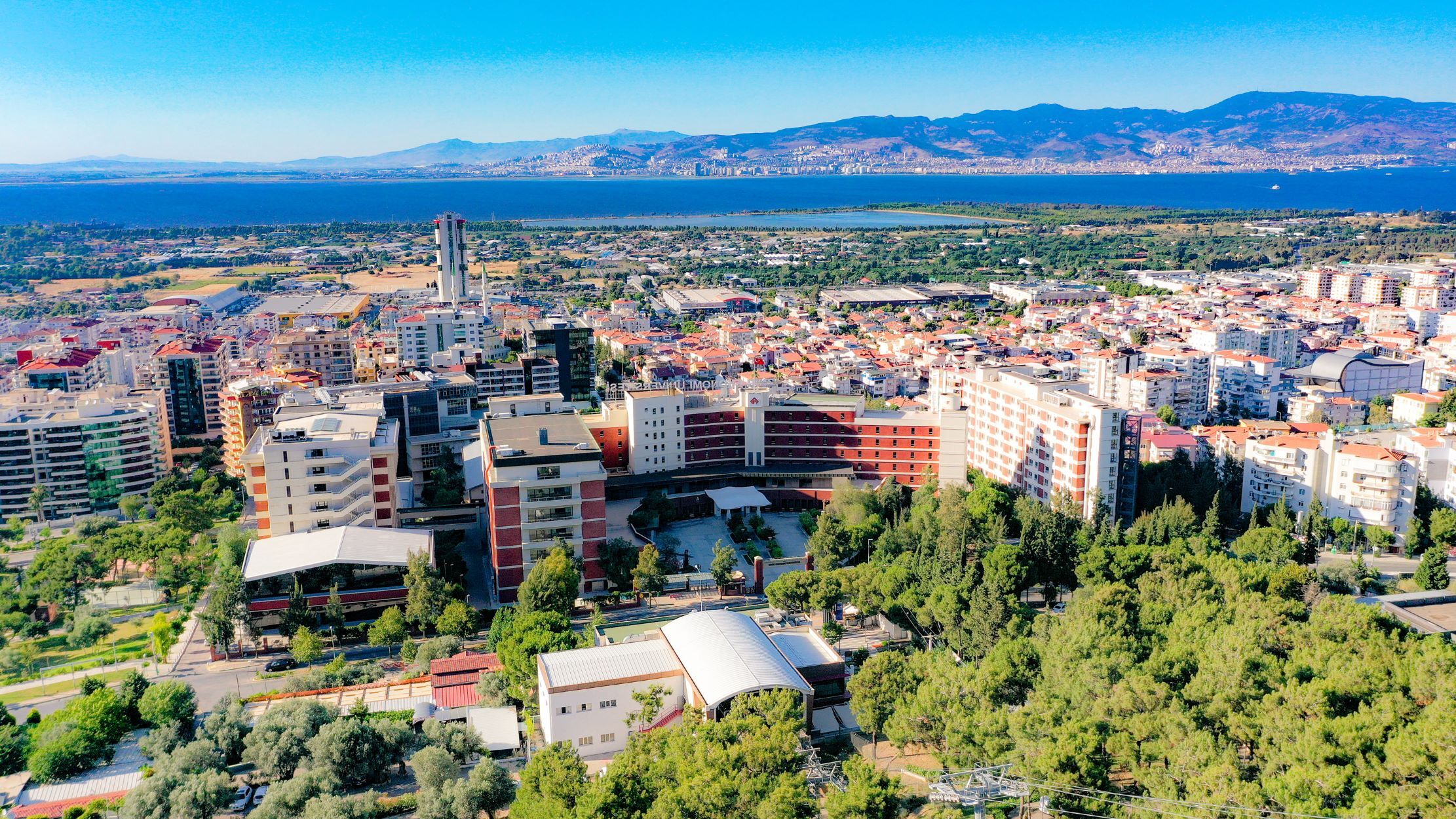 İeü Kampüsü-1