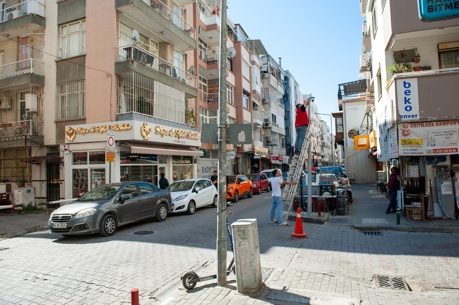 Karşıyaka’da çevre kirliliğine kameralı denetim: Anlık uyarı yapılacak-1