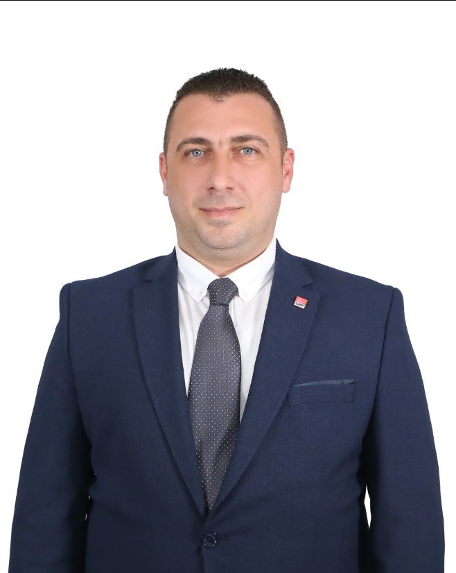 Kadir Dalgıç11