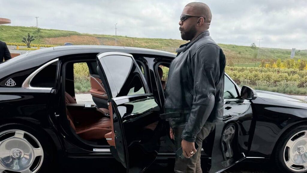 Kanye West kimdir? Nerede konser verecek?-1