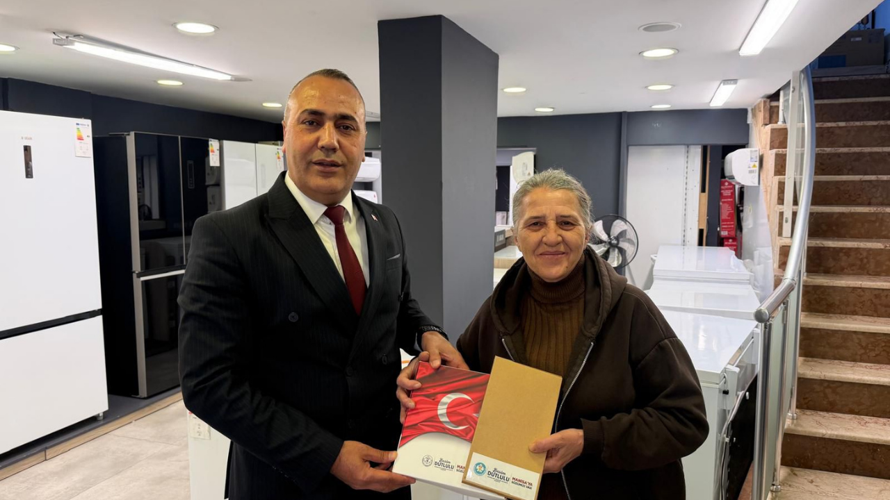 Manisa Büyükşehir’den Şehit Annelerine Anlamlı Ziyaret-1