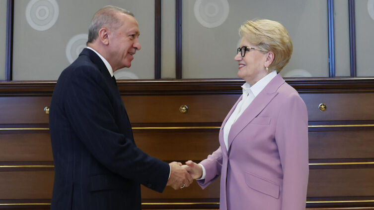 Parçalı bulutlu demokrasi: Türkiye’de parti bölünmelerinin kısa tarihi!