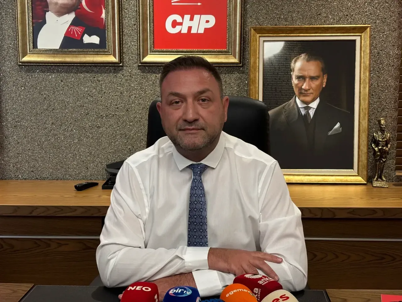 CHP İzmir’in sancılı tarihi: Kimler geldi, kimler geçti?