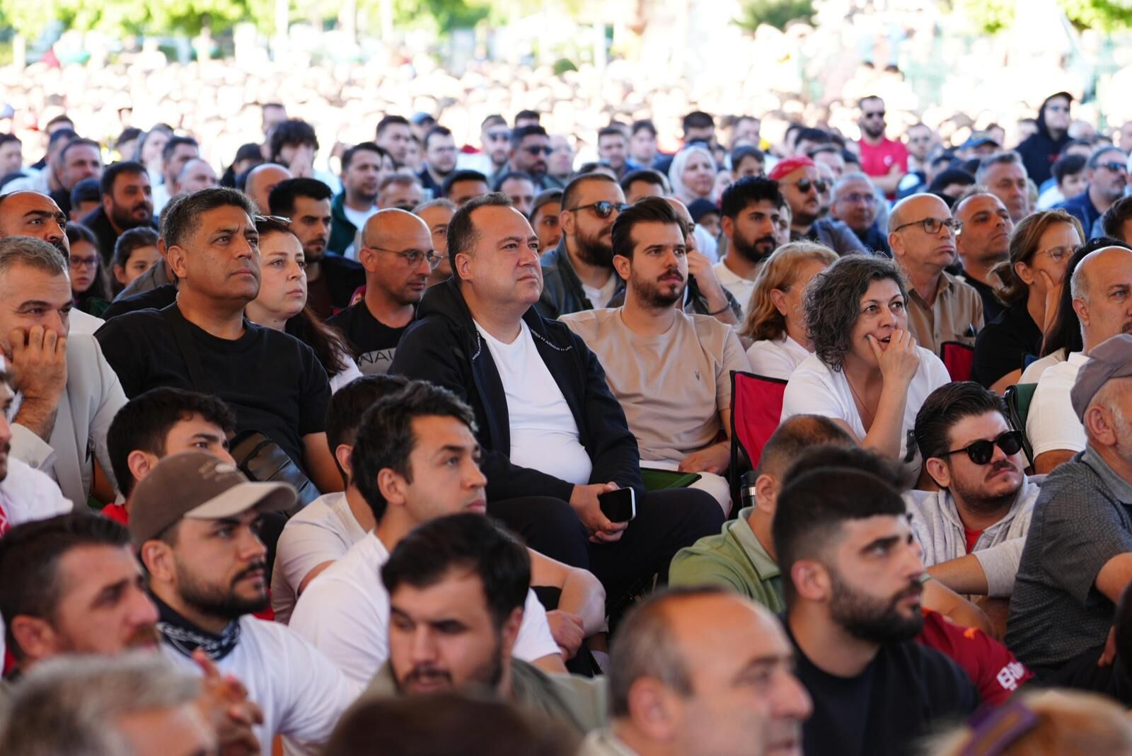 Milli Heyecan Sümerpark’ta Dev Ekranda Yaşanacak