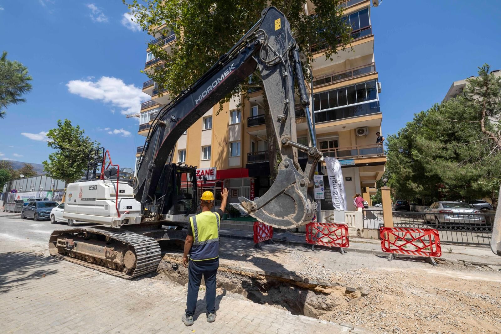 İzmir’in kuzeyinde altyapı güçleniyor: 750 milyon liralık yatırım!