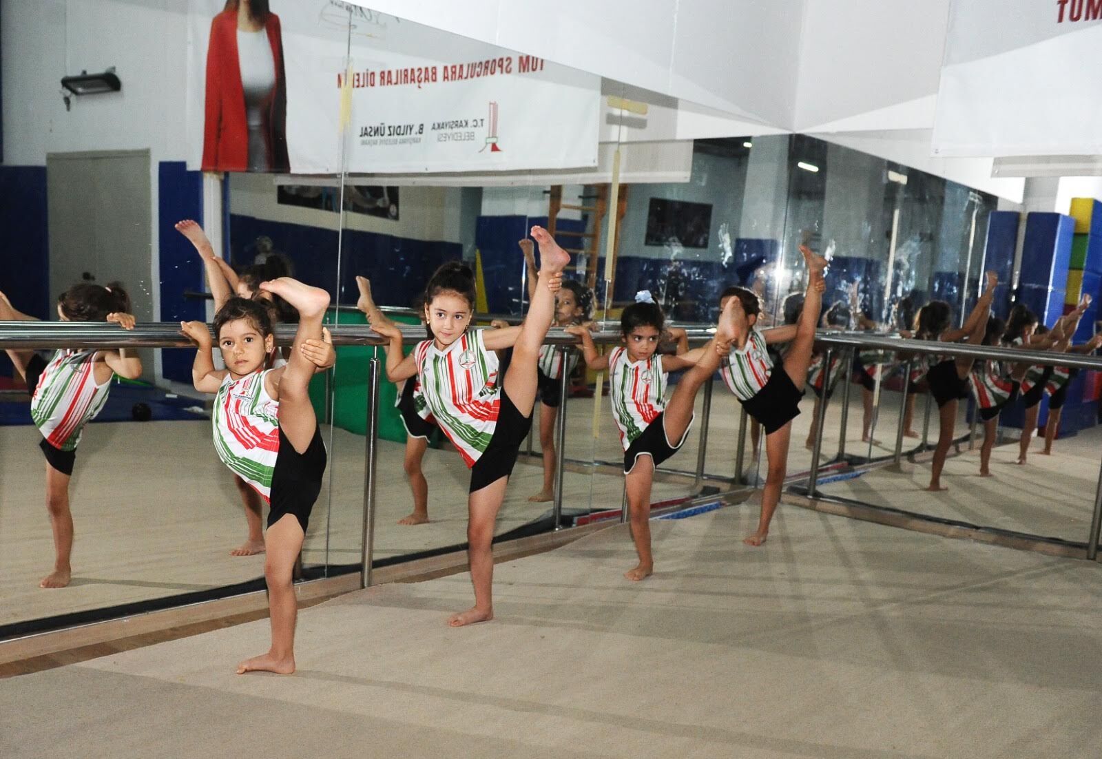 Karşıyaka’da Yaz Spor Okulları’na büyük ilgi