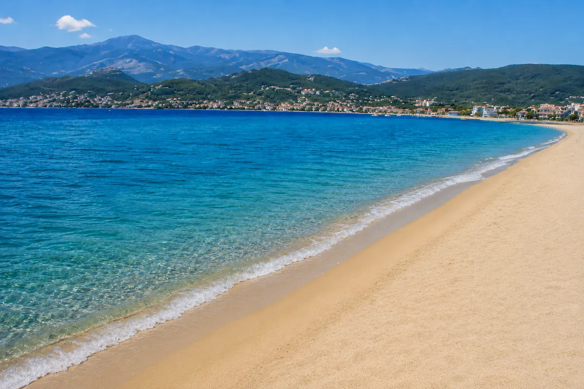 Kızgın kumlardan serin sulara: İzmir’in en güzel plajları