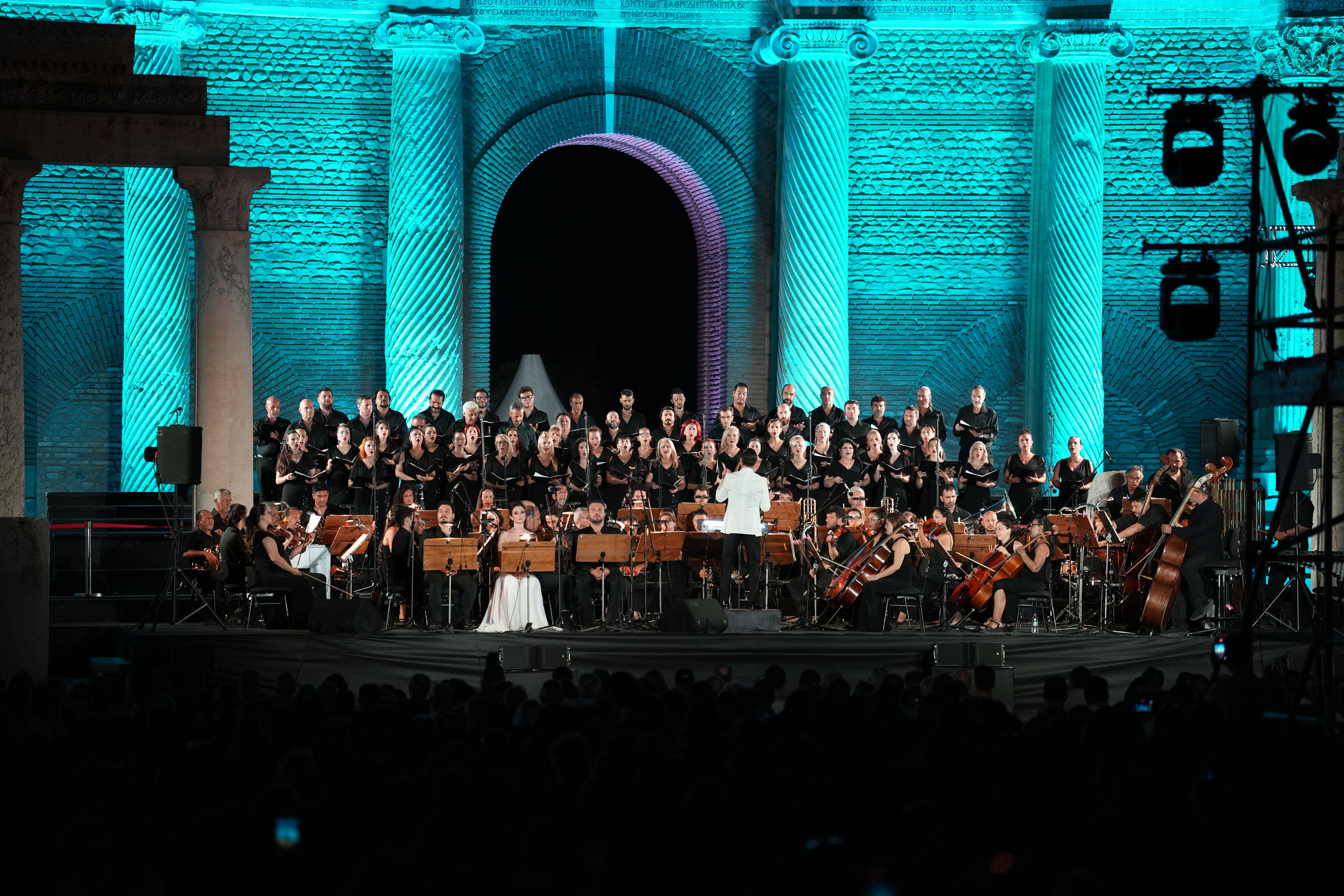 Sardes Antik Kenti'nde UNESCO coşkusu: Tarih ve müzik aynı sahnede buluştu-1