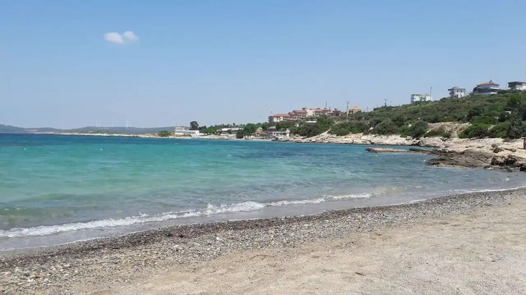 Halk plajına gidene fiyat sürprizi: İzmir’de şezlong ücretleri ne kadar?-3