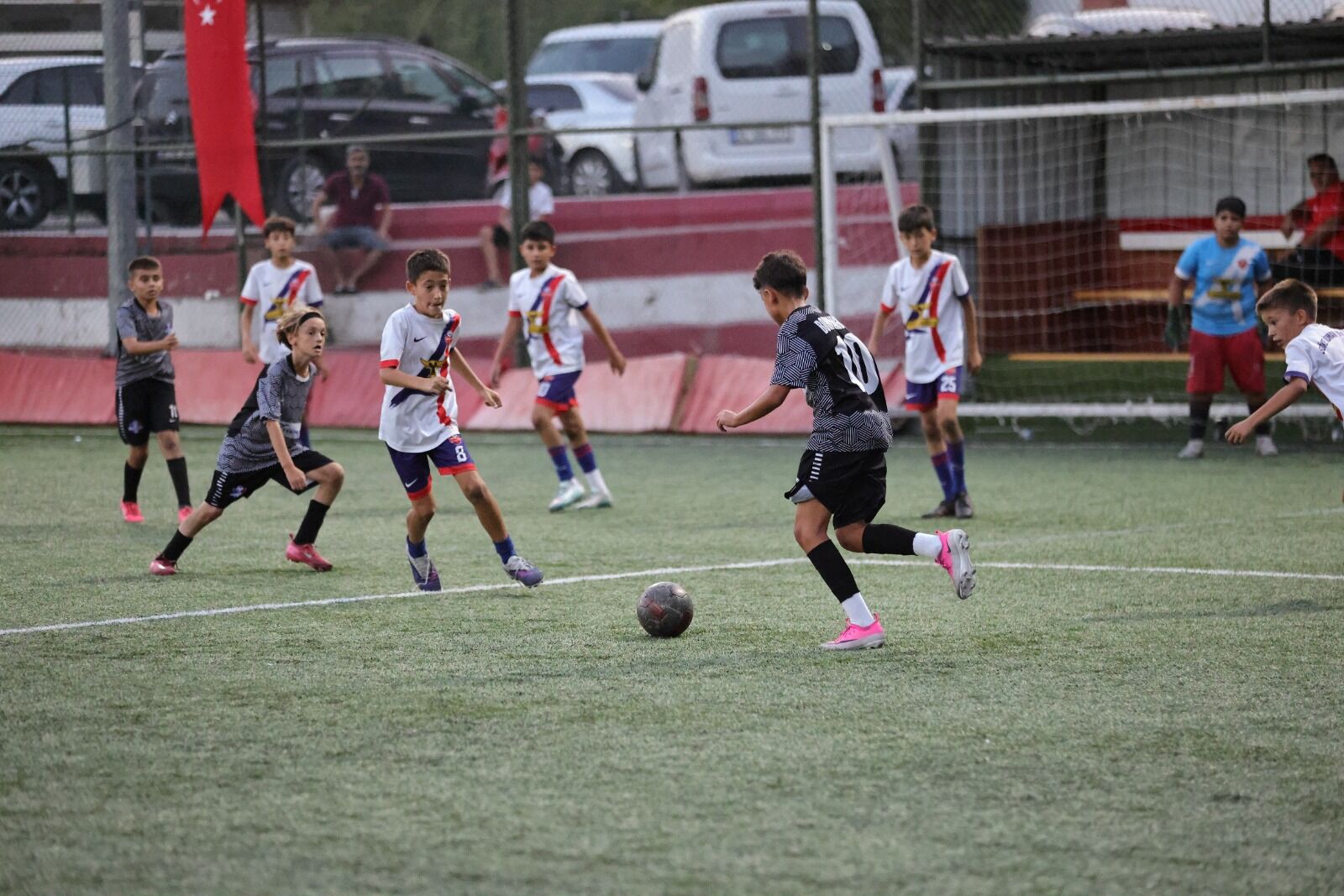 Bayrakli'da U 12 Cup'ta Şampi̇yon Belli̇ Oldu (6)