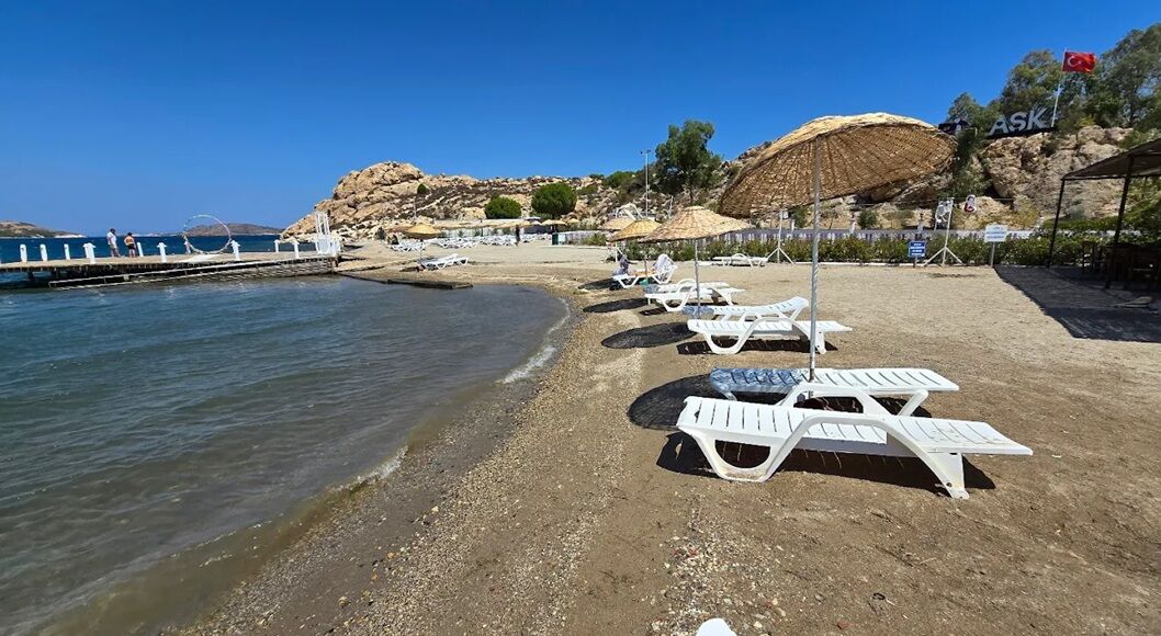 Halk plajına gidene fiyat sürprizi: İzmir’de şezlong ücretleri ne kadar?-2
