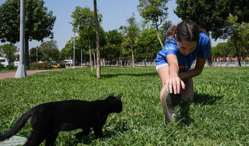 İzmir'in gururu Selin'in hedefi Ay-Yıldızlı forma!-2