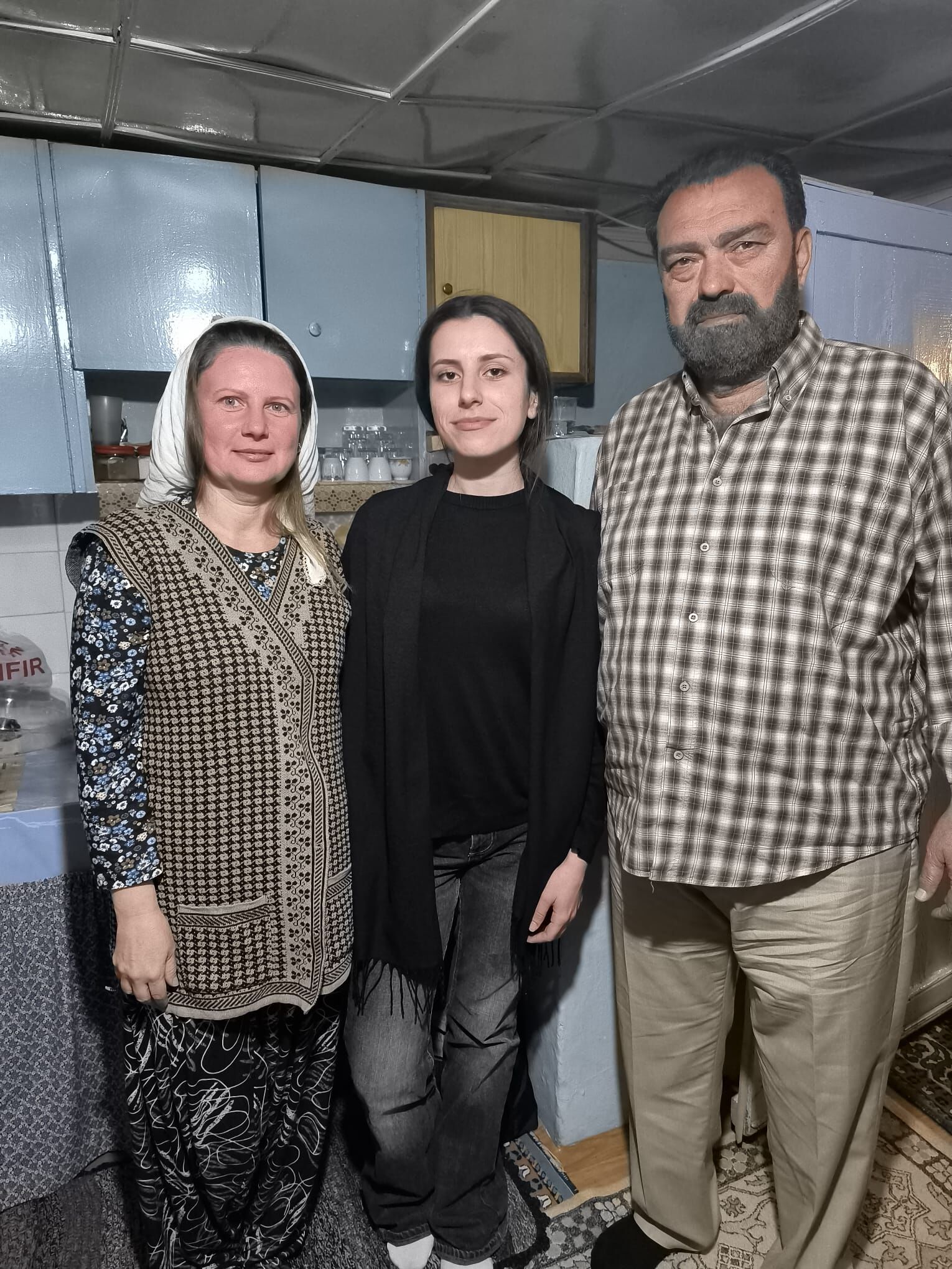 İzmir'de çekimleri tamamlanan ‘Noksan’ adlı kısa film, Karaca Sineması'nda gerçekleştirilecek özel gösterimle ilk kez İzmir'de izleyiciyle buluşacak. Yapımcılığını Ali Yılmaz'ın, senaristliğini ve yönetmenliğini Neşet Mert Arman'ın üstlendiği film, insanın aidiyet arayışını ve iç dünyasını konu alıyor.