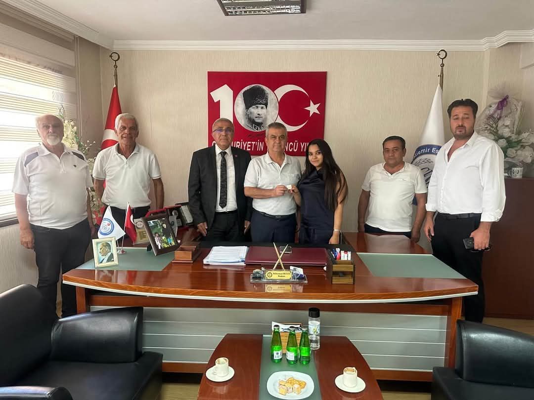 CHP’li Demirsoy’dan saha çalışmaları tam gaz: Gaziemir’in marangozu olacağız!-4