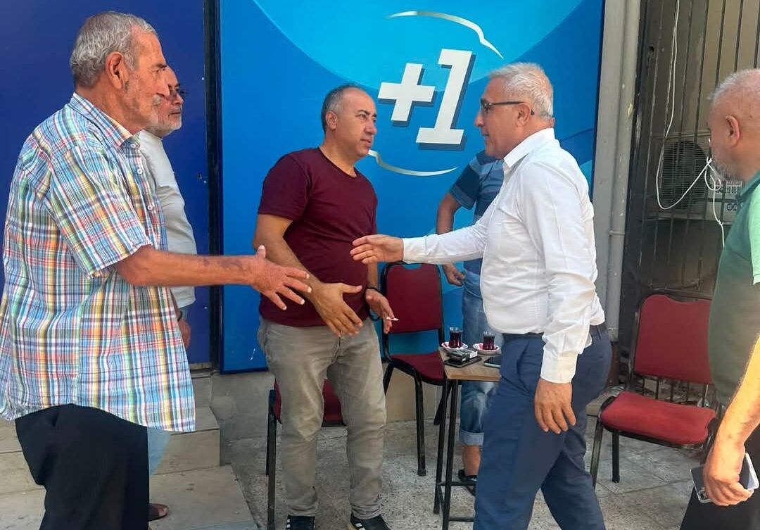 CHP’li Demirsoy’dan saha çalışmaları tam gaz: Gaziemir’in marangozu olacağız!-3