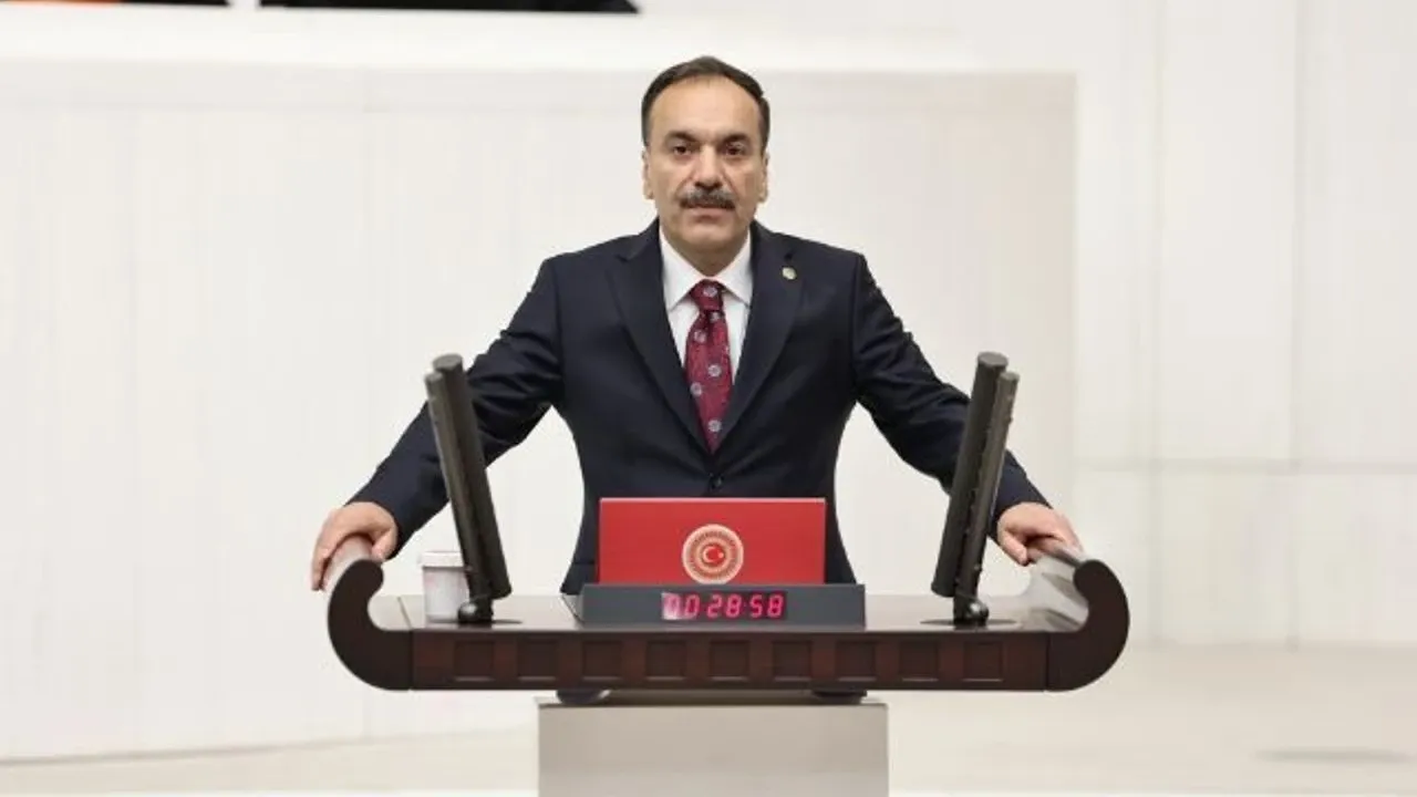 Gelecek Partili Bilici Abat Edecegiz Dediler Berbat Ettiler 1126 1