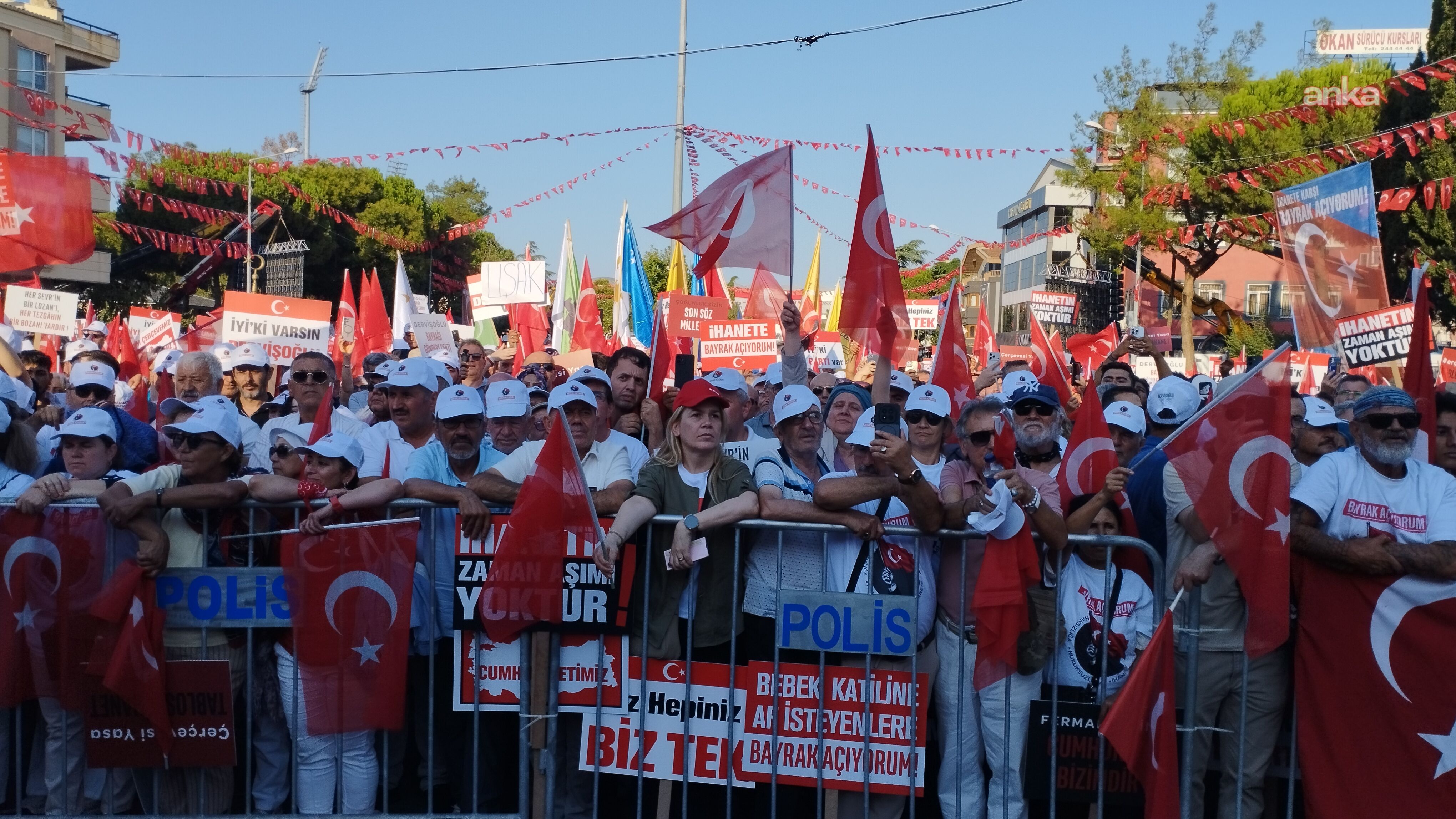 Iyi Parti Balıkesir Miting (3)