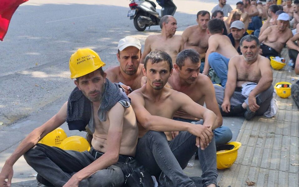Madencinin isyanı Bakanlık önünde yankılandı: Sağlığımı kaybettim, beyefendi hâlâ itibar diyor!-1