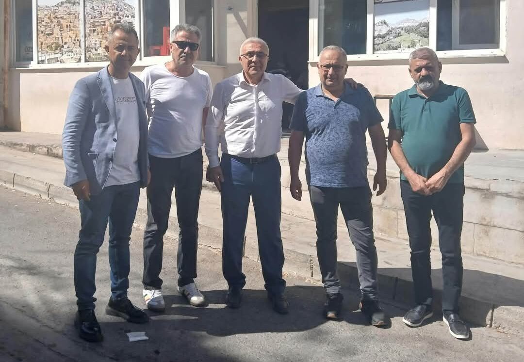 CHP’li Demirsoy’dan saha çalışmaları tam gaz: Gaziemir’in marangozu olacağız!-2