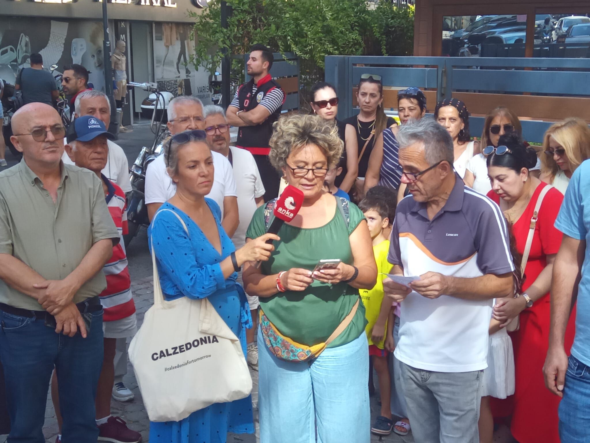İzmir’de velilerden eğitim tepkisi: Sıkış tepiş eğitim geleceğe haksızlık-1