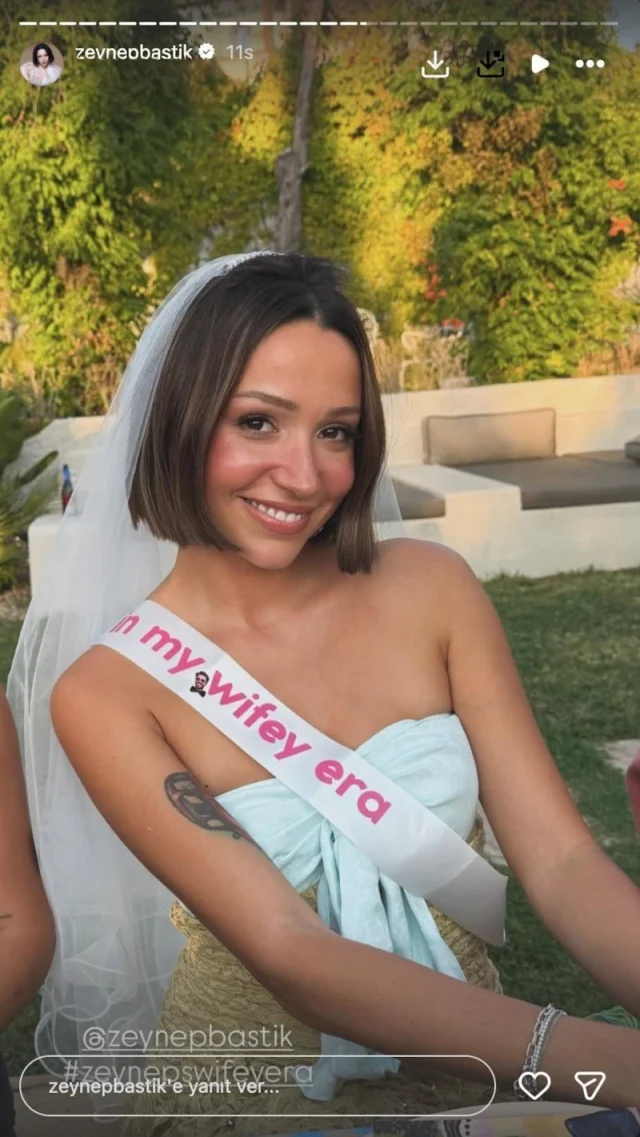 Zeynep Bastik Bekarliga Veda E 58819912 1656 1 M