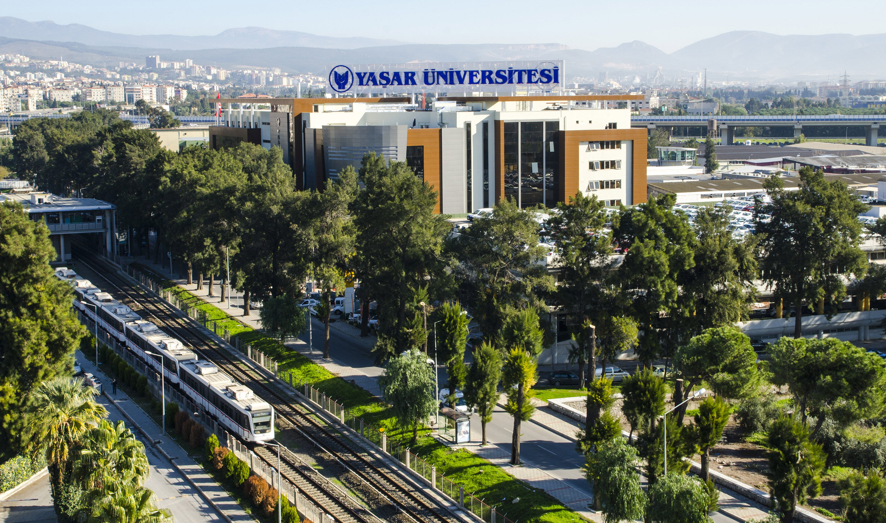 Yaşar Üniversitesi 2 öğretim görevlisi alacak: Başvurular 30 Eylül’de başlıyor