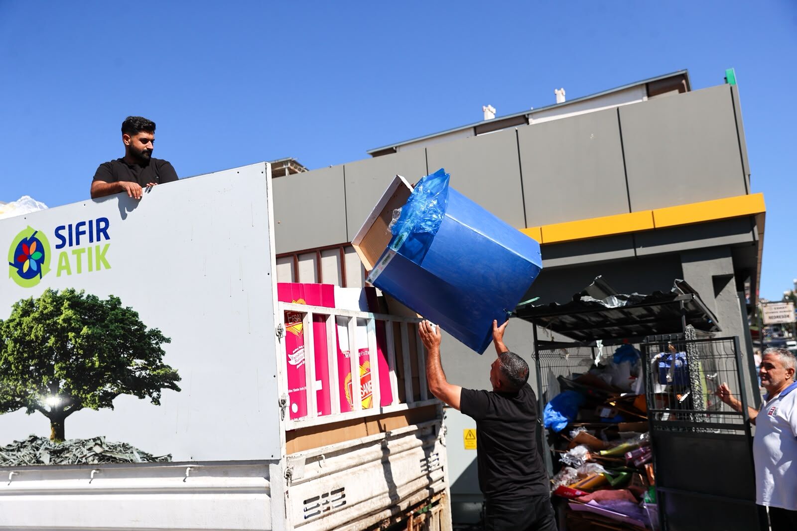 Buca’da çevre sağlığı için yeni saha ekipleri göreve başladı