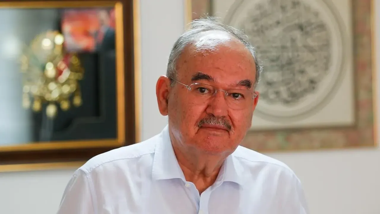 Burhan Özfatura son yolculuğuna uğurlandı