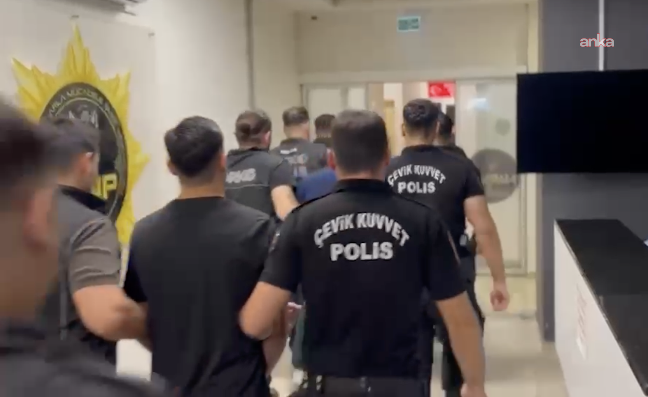 Manisa'da zehir tacirlerine operasyon: 20 tutuklama