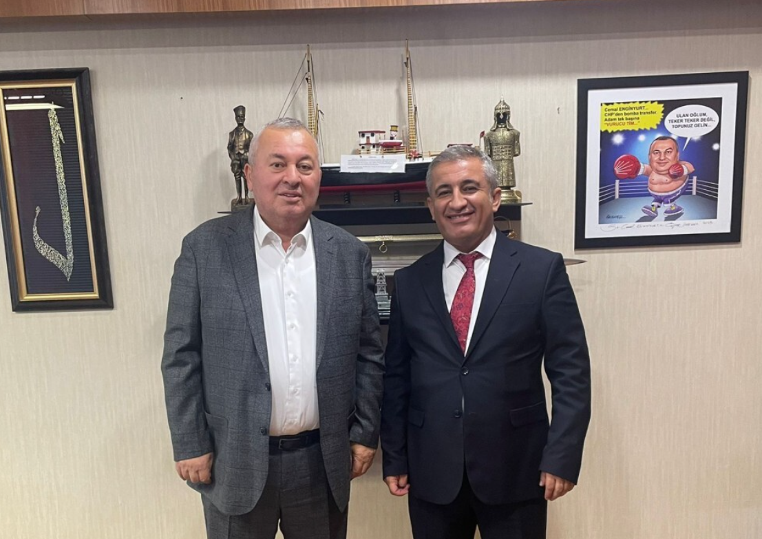 Enyurt Cem Tekinoğlu
