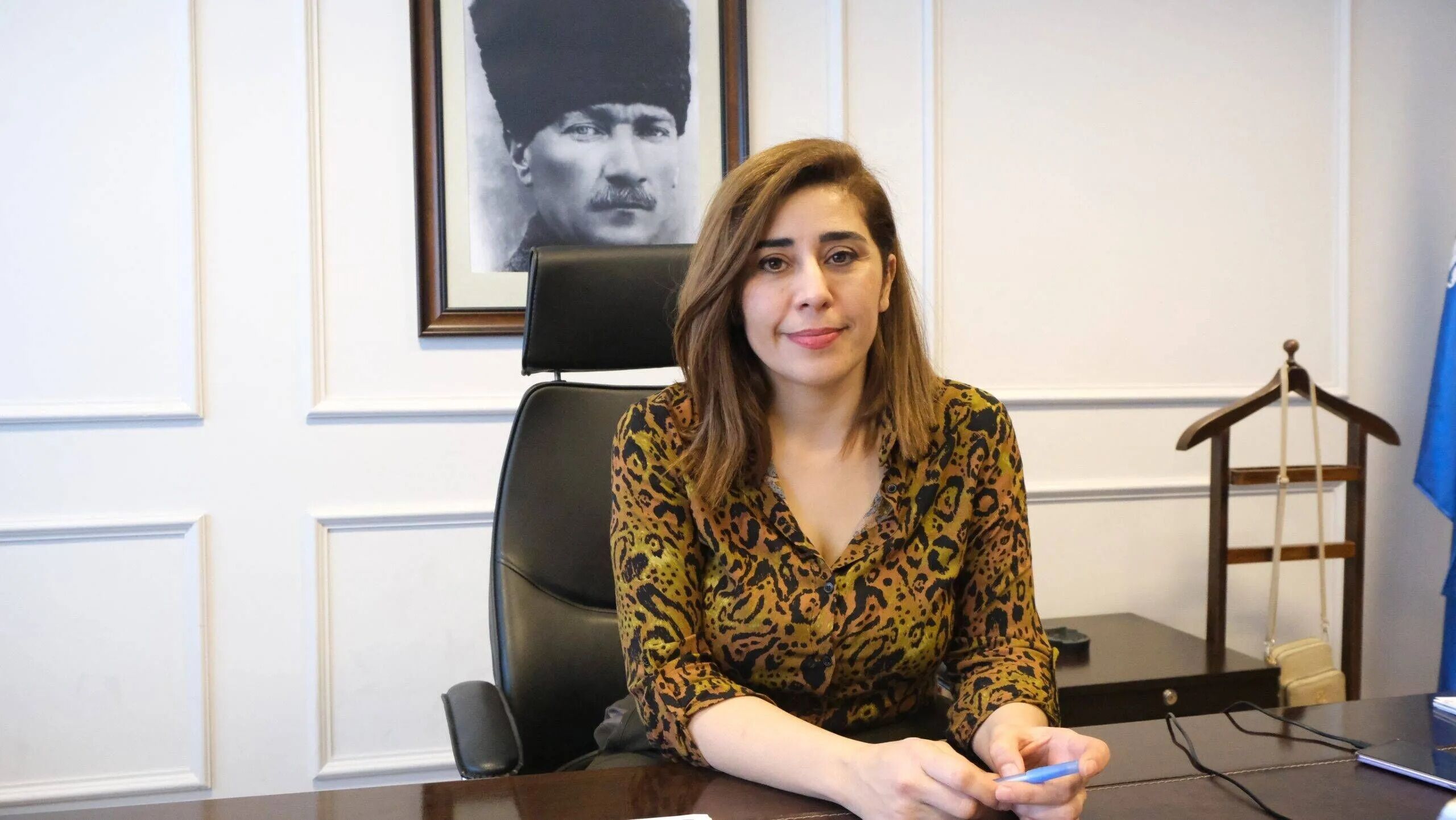 İzmir Büyükşehir’deki görevinden alınan Ayatar’dan ilk açıklama: Makam gözüyle bakmamak lazım