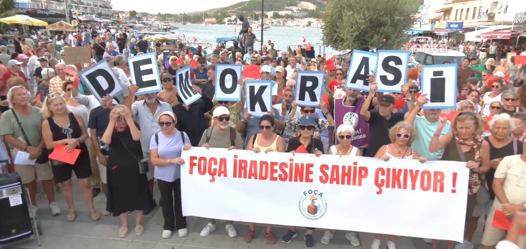 Foça Protesto (4)
