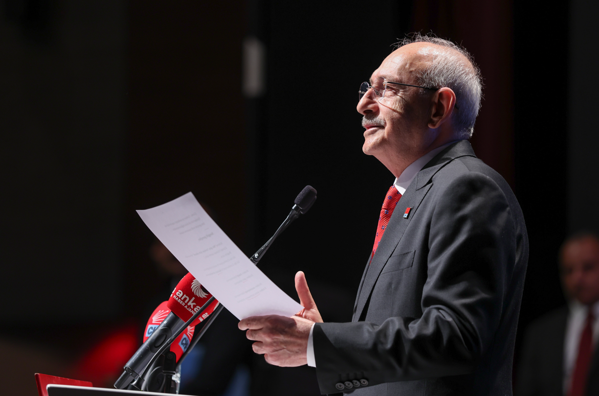 Kılıçdaroğlu'ndan 9 Eylül mesajı: İzmir'den yükselen bayrak özgürlüğün bayrağıdır