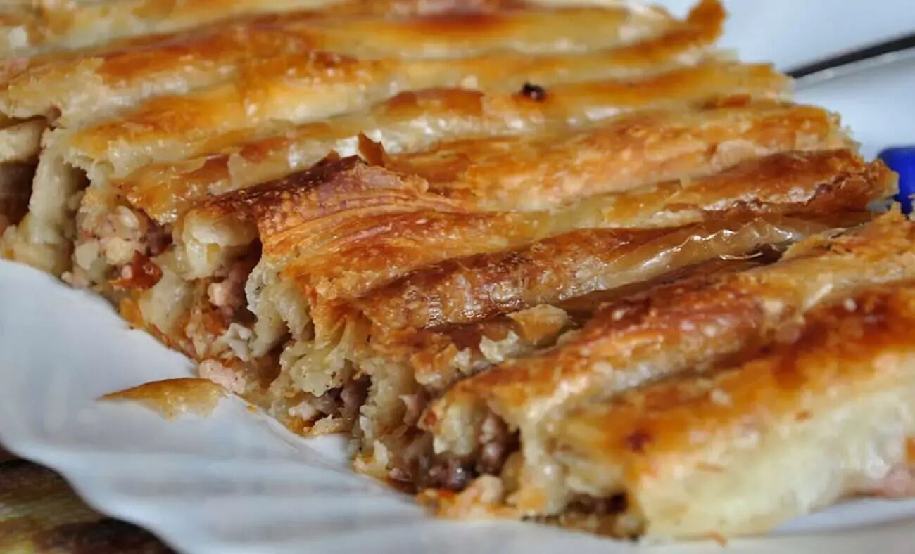 Kıymanın kilosu cep yakıyor: Maaş günü yapılacak börek tarifi-1