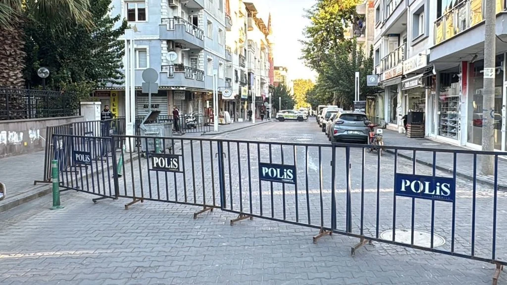 Turgutlu’daki okul saldırısında 10 şüpheli adliyeye sevk edildi!