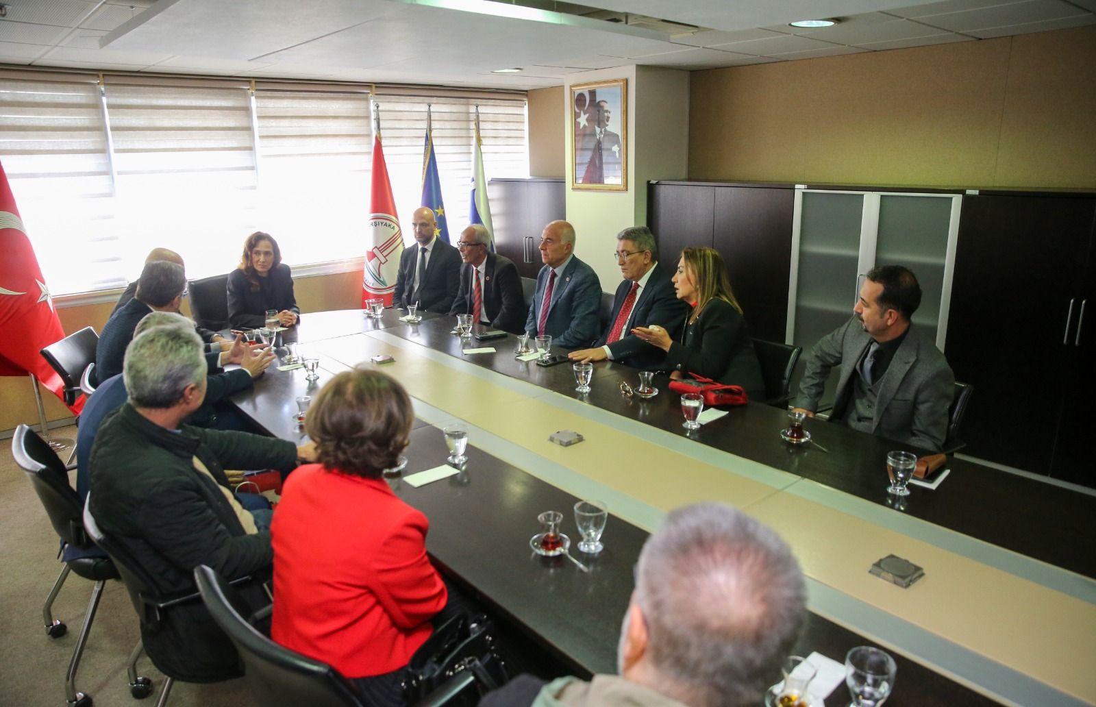 Başkan Ünsal muhtarları makamında ağırladı