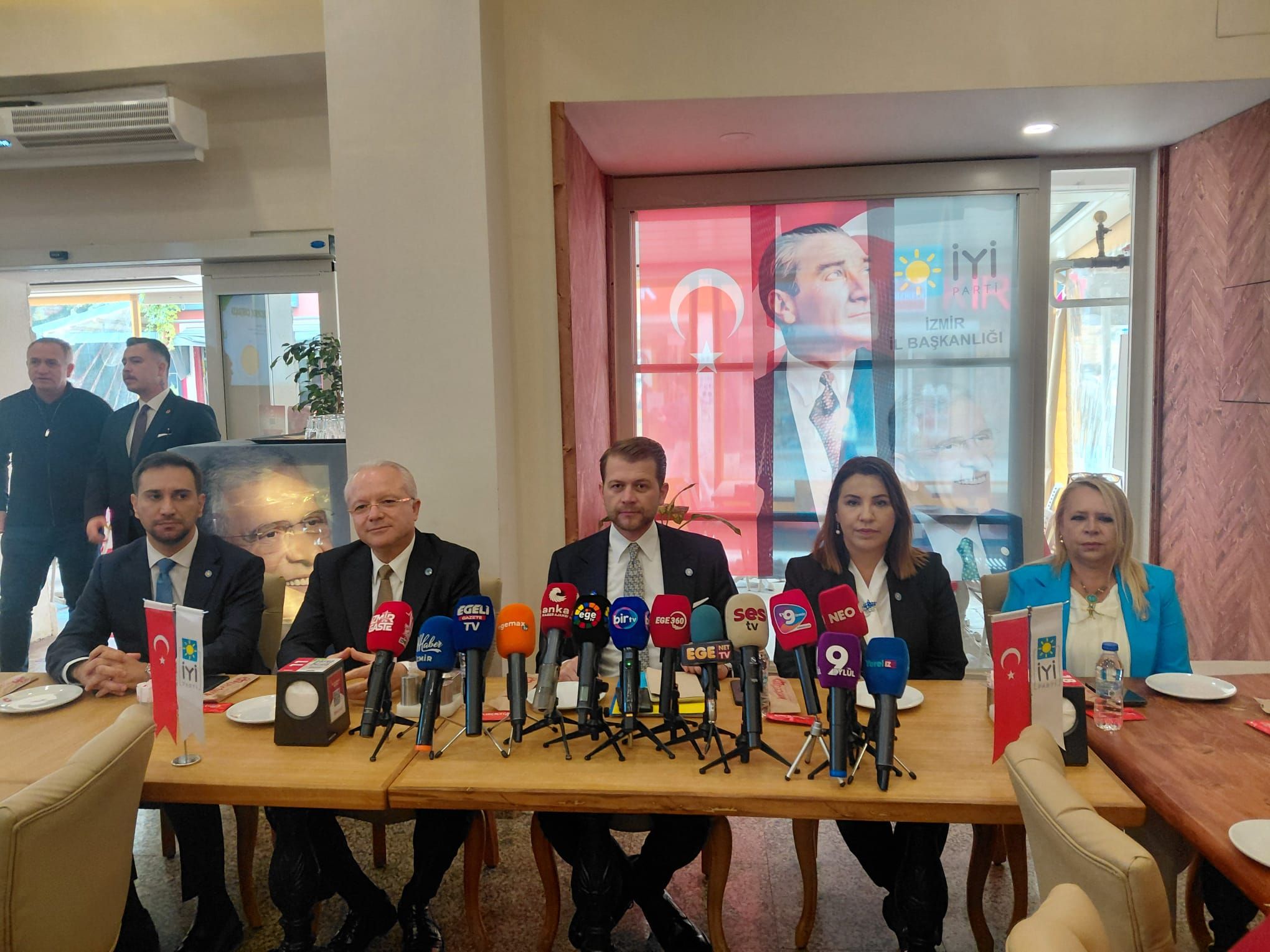 İYİ Parti’den Tugay transferine ‘Özlale’li gönderme: Bunlar şahsiyet meselesi!