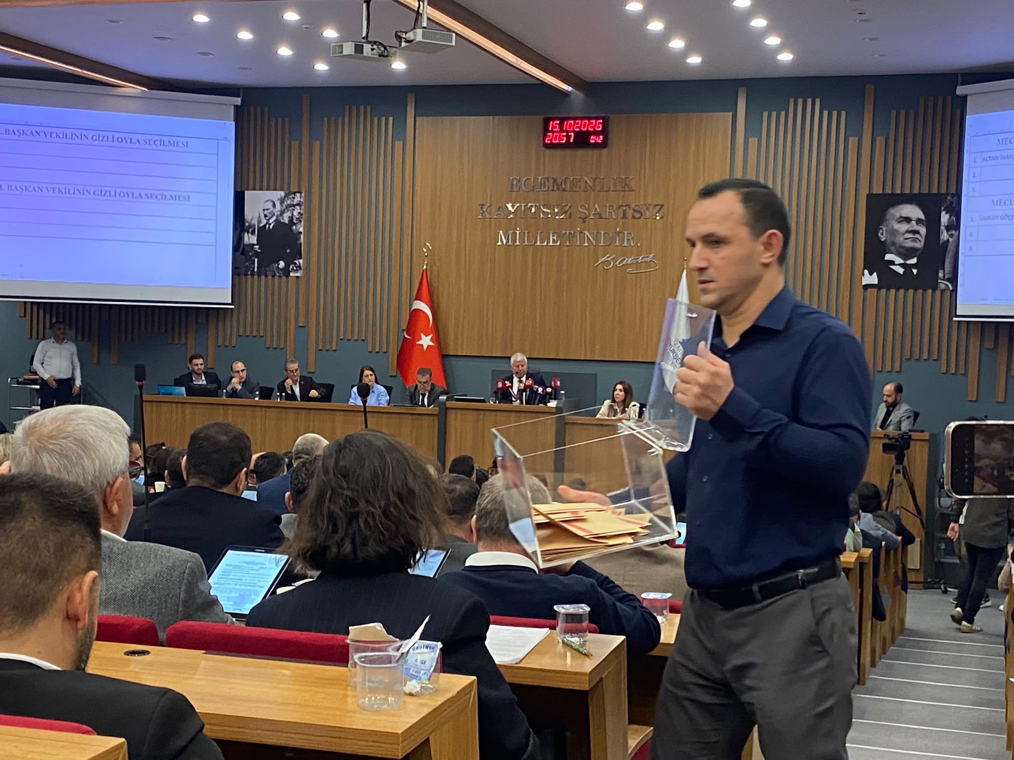 İzmir Büyükşehir Belediye başkanvekili Altan İnanç oldu!