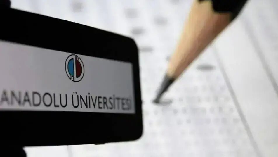 AÖF kayıt yenileme başladı mı? 2026-2027 Anadolu Üniversitesi AÖF kayıt yenileme tarihleri ne zaman?-1