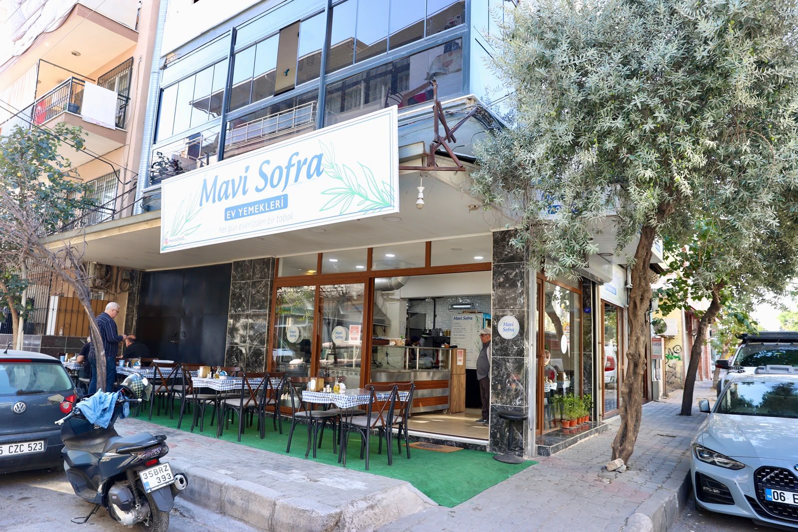Buca’da kursa katıldı, kendi lokantasını açtı-1