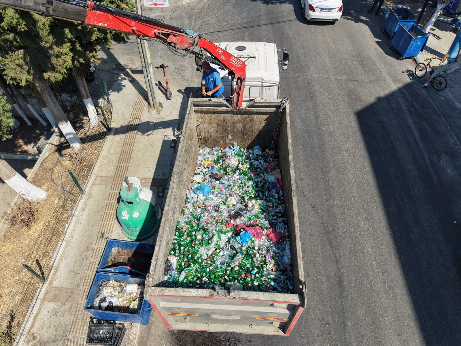 Buca’da 158 ton cam atık geri dönüşüme kazandırıldı